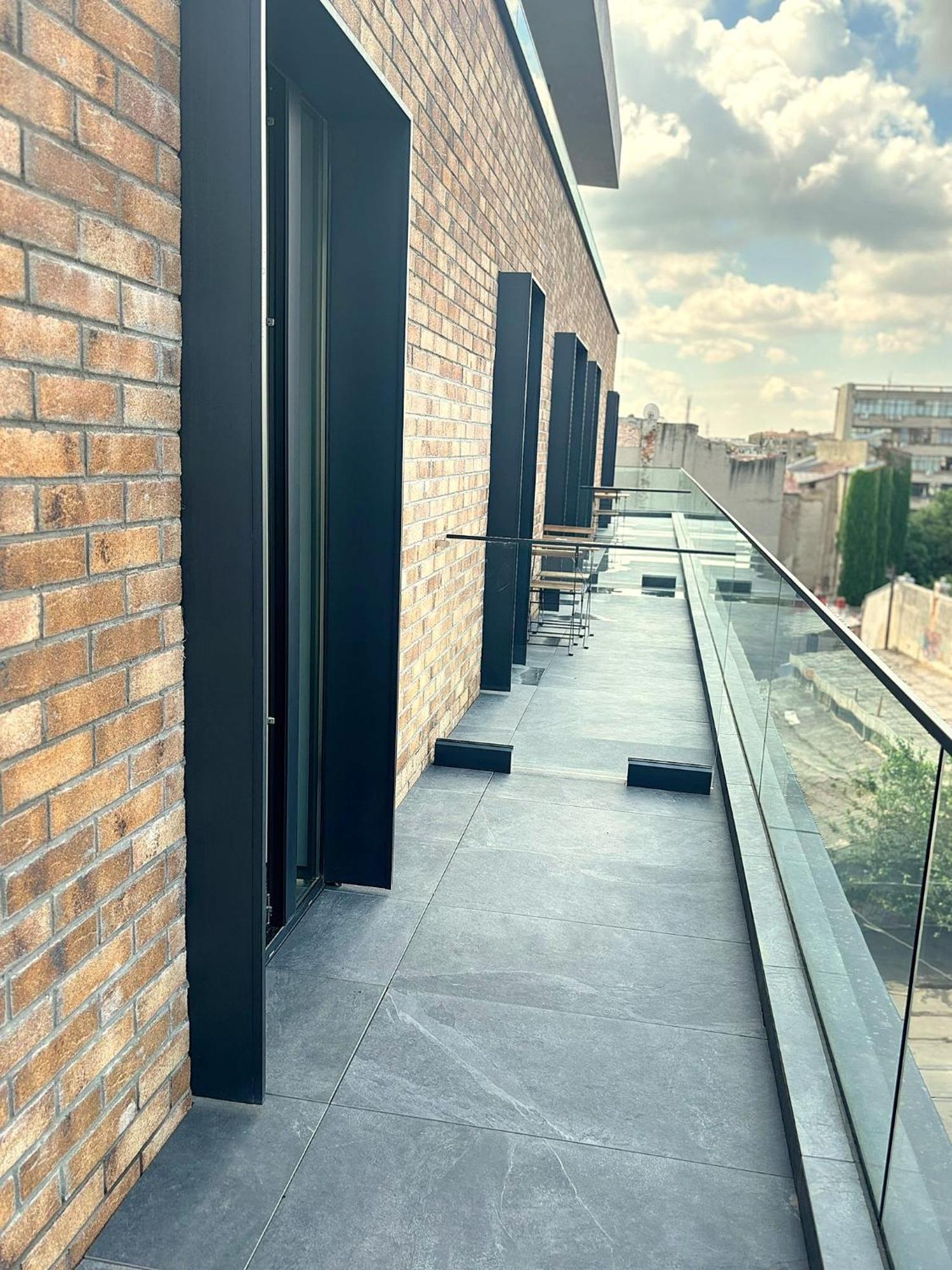 Cm111Apparthotel Букурещ Екстериор снимка